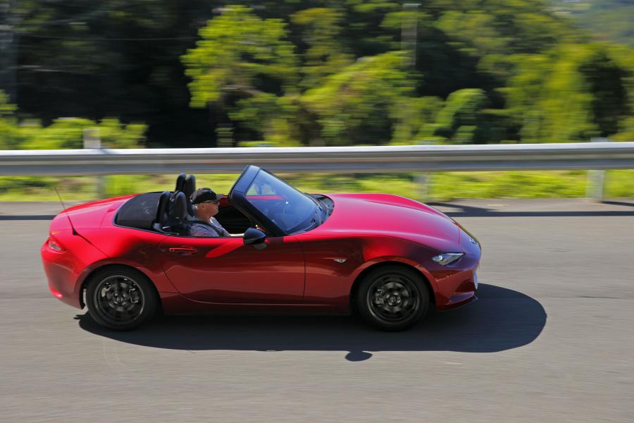  Mazda MX-5 2015 года  (AU) (фото 25 из 30)